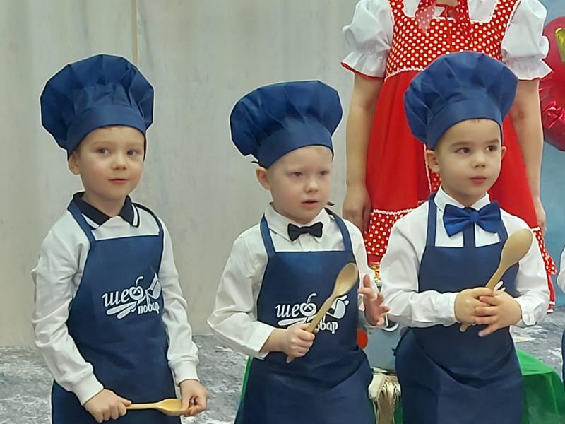 средняя группа поварята читают стихи